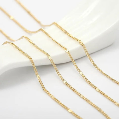 7mm wide figaro chain necklace in 18k of gold plated