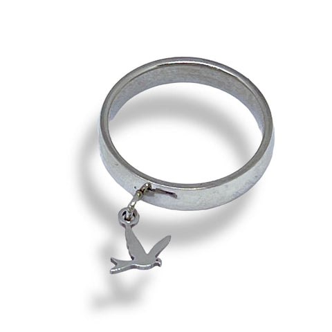 Stainless steel crystal heart ring