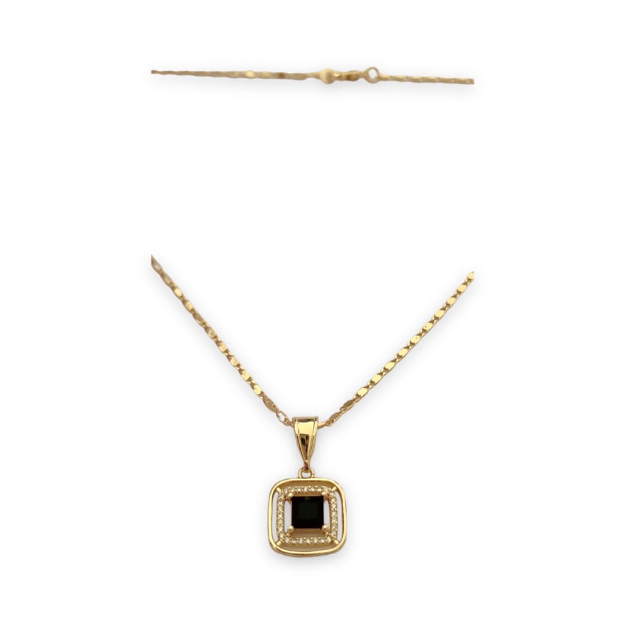 Isabela black square stone in 18k of gold plated chain necklace