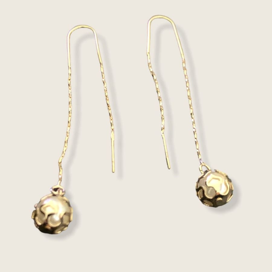 Wrapped gold lines pearls threaders gold plated earrings