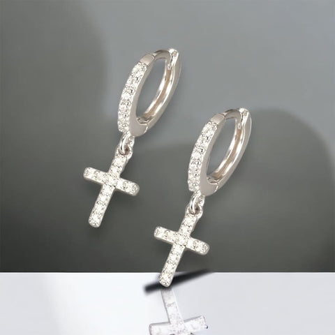 Enamel heart cz earrings 18kts of gold plated