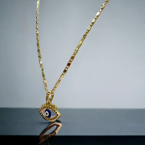 Evil eye black stone center 18k of gold plated chain necklace