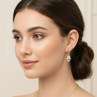 Hamsa hand green stone white crystals chain necklace in 18k of gold plated