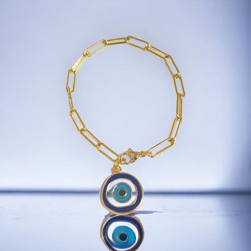 Paper clip evil eye charm bracelet in 18k of gold layered bracelet