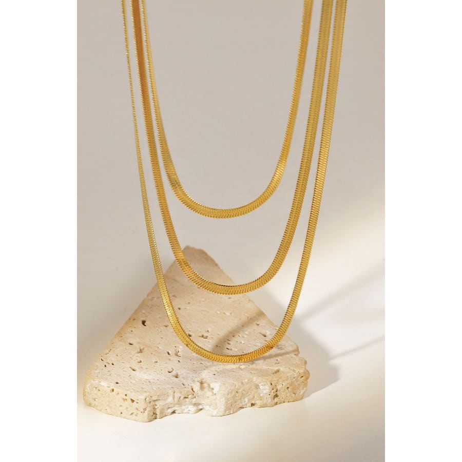 Triple-layered snake chain necklace gold / one size chains