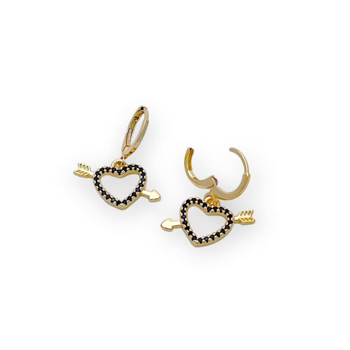Arrowhead hearts huggies earrings in 18k of gold plated earrings