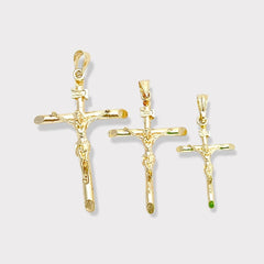 Crucifix pendant in 18k of gold plated charms & pendants