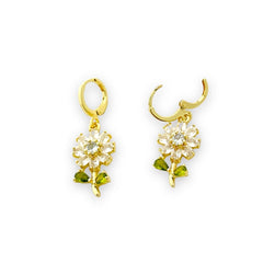 Daisy huggies earrings goldfilled
