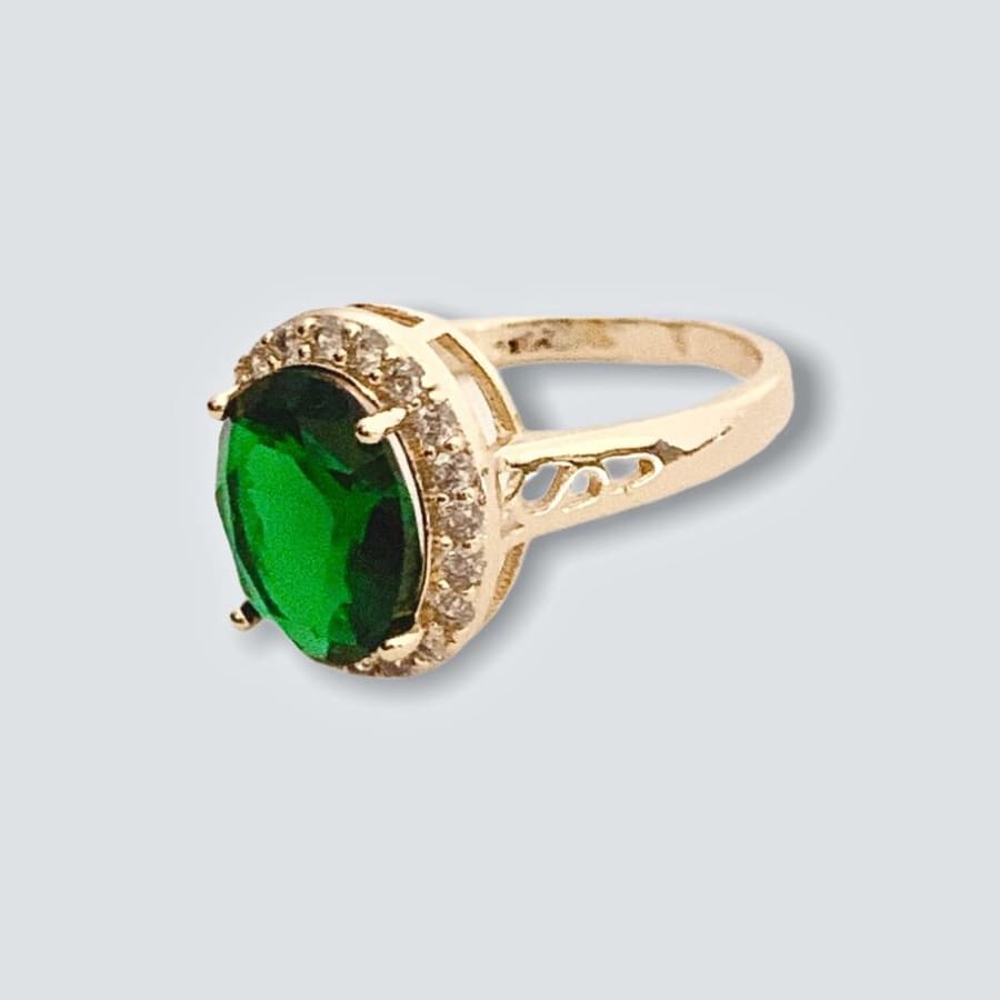 Emerald green oval shape faux stone ring in 18k of gold plated rings