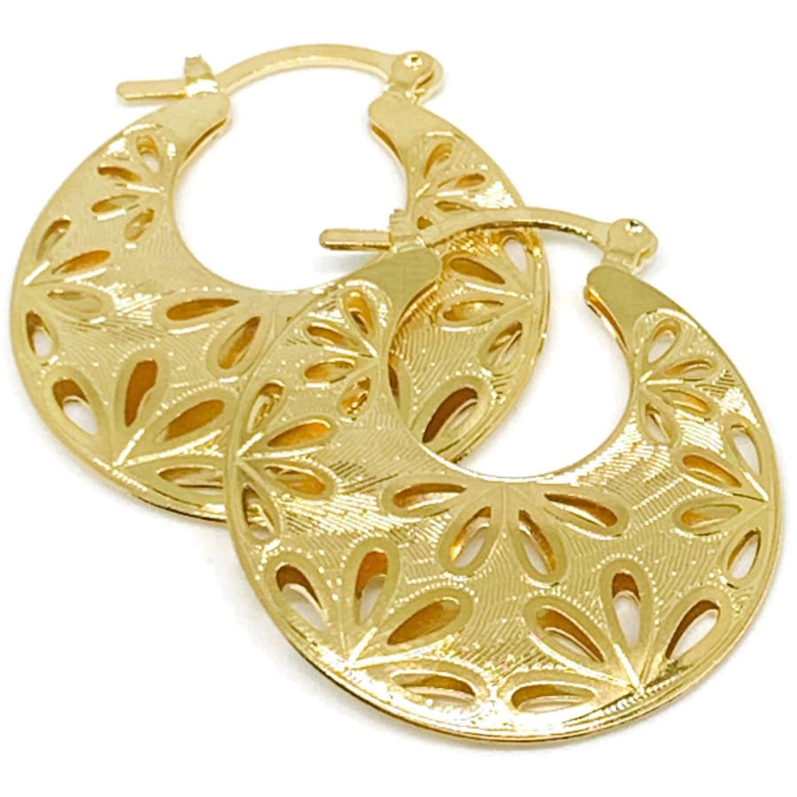 Filigree round hoops earrings in 18k of gold layered earrings