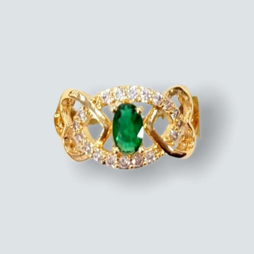 Green eye center stone 2 hearts sides ring in 18k of gold plated rings