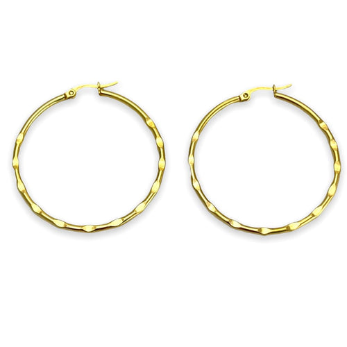 Hammered 4cm diameter thin hoops earrings in 18k of gold plated