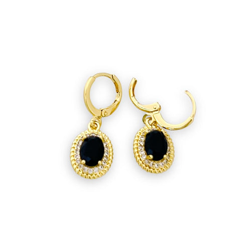 Mara oval shape black huggies earrings in 18k of gold plated