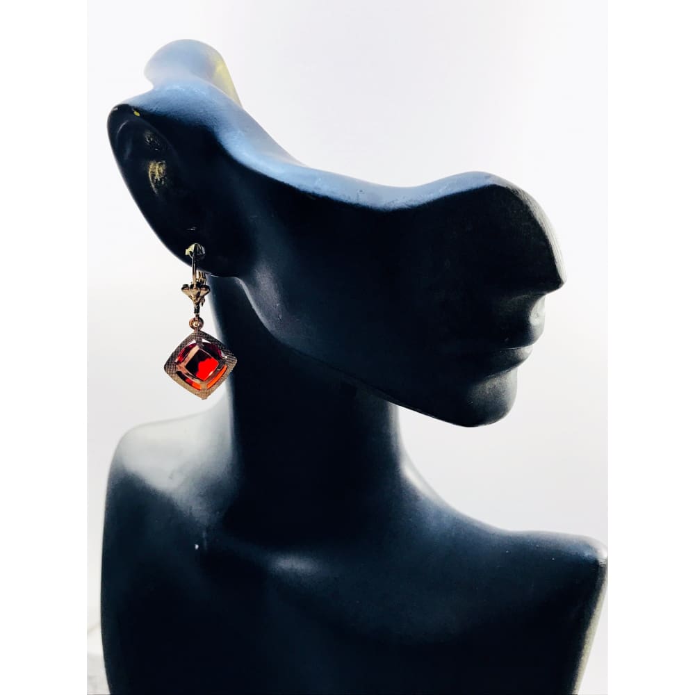Rhombus shape 18kts gold plated earrings red earrings