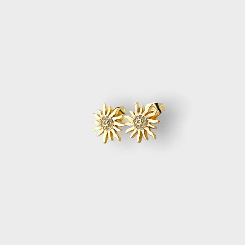 Sunshine studs earrings in 18k of gold plating