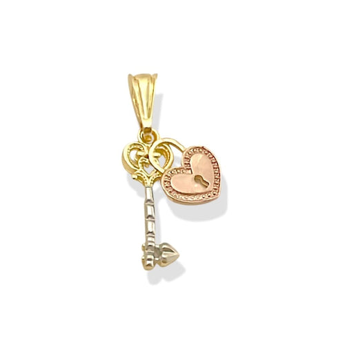 Tricolor heart key pendant in 18k of gold layering charms & pendants