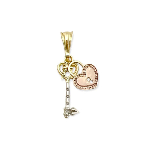 Tricolor heart key pendant in 18k of gold layering charms & pendants