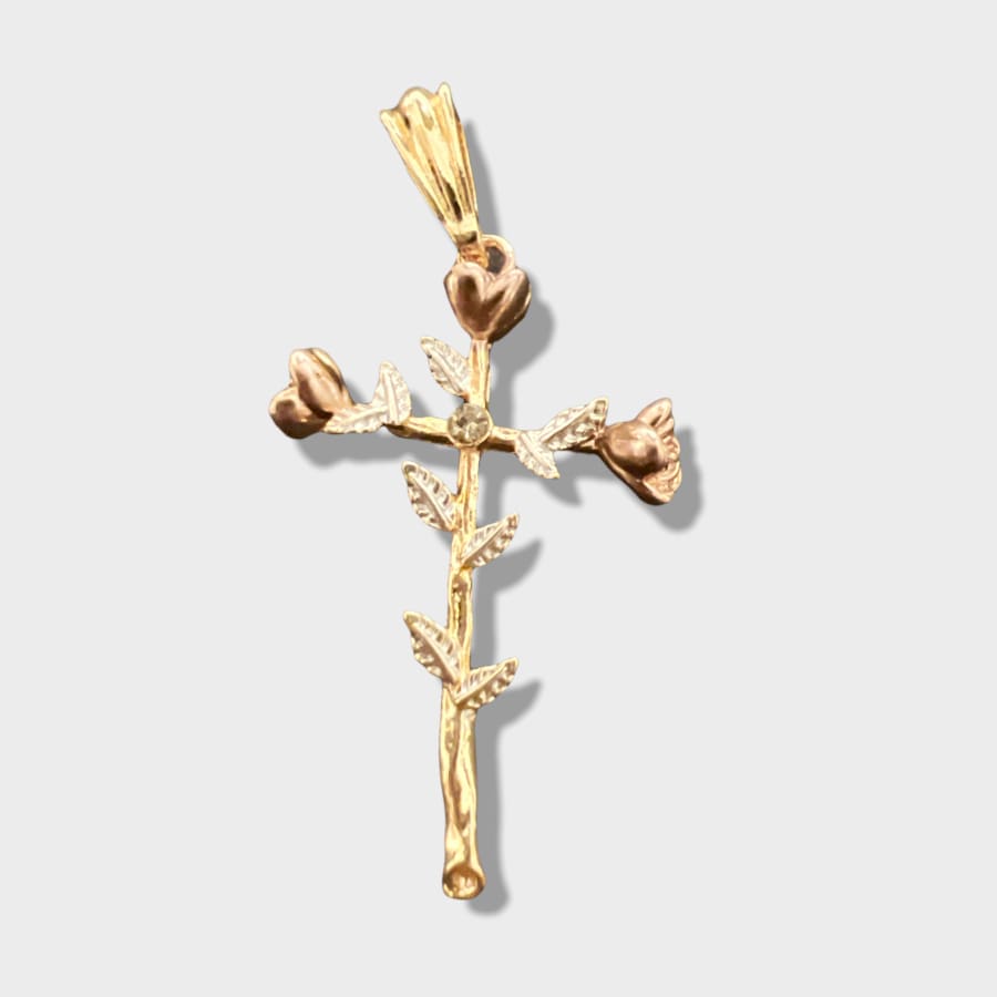 Tricolor rose and thorns pendant in 18k of gold layering charms & pendants