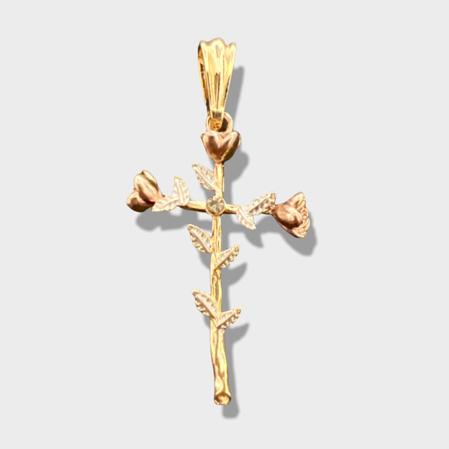 Tricolor rose and thorns pendant in 18k of gold layering charms & pendants