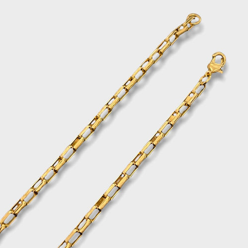 U chain link in 18k of gold plated necklaces