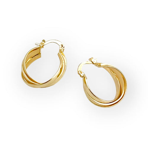 Wave hoop earrings in 18k of gold plated