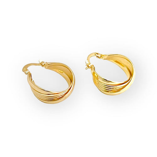 Wave hoop earrings in 18k of gold plated earrings