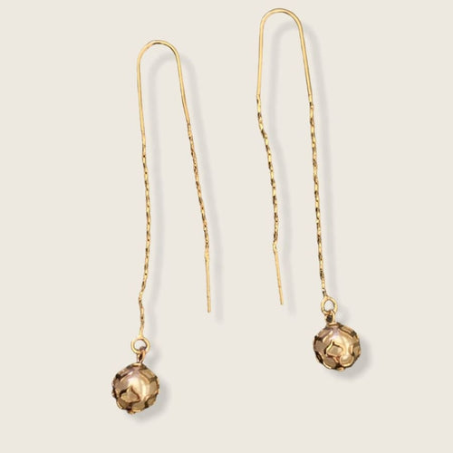 Wrapped gold lines pearls threaders plated earrings